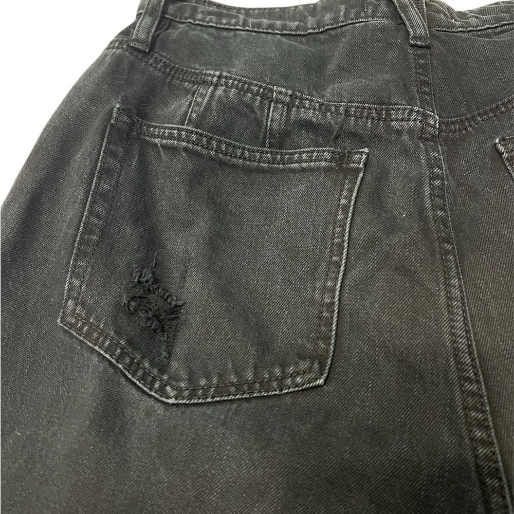 Free People Jeans Women's 31
Black We The Free Crvy Straight
Shooter Distressed - Picture 10 of 11